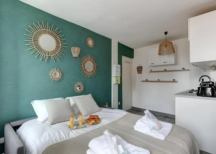 Bluestay 203 - Charming